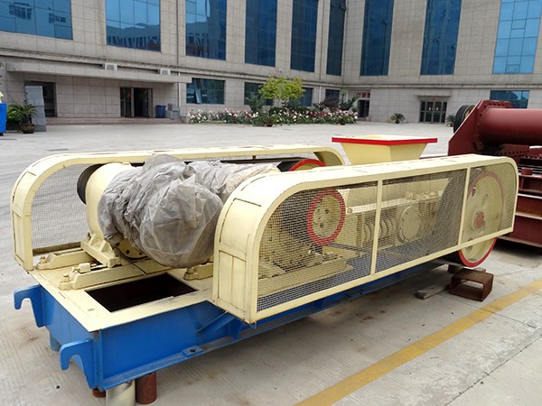 對(duì)輥機(jī)制沙怎么樣？有大型對(duì)輥制砂機(jī)視頻嗎？