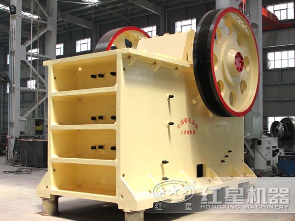 顎式破碎機(jī)圖片8