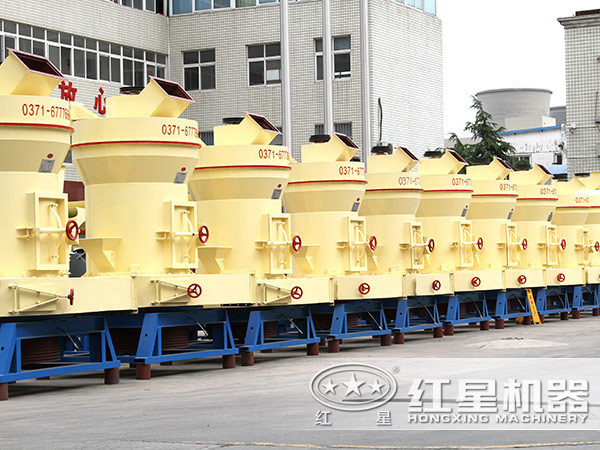 滑石粉加工設(shè)備廠區(qū)實(shí)拍