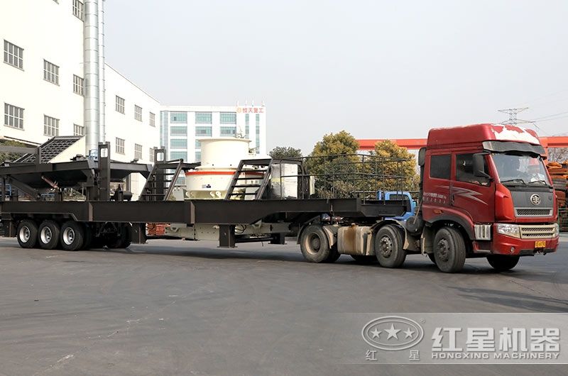 車載流動碎沙機發(fā)貨中