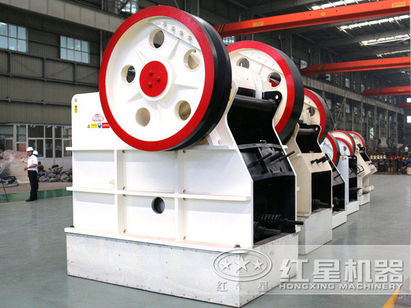 石英石粉碎機(jī)展示圖